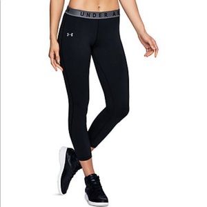 Under Armour Crop Leggings